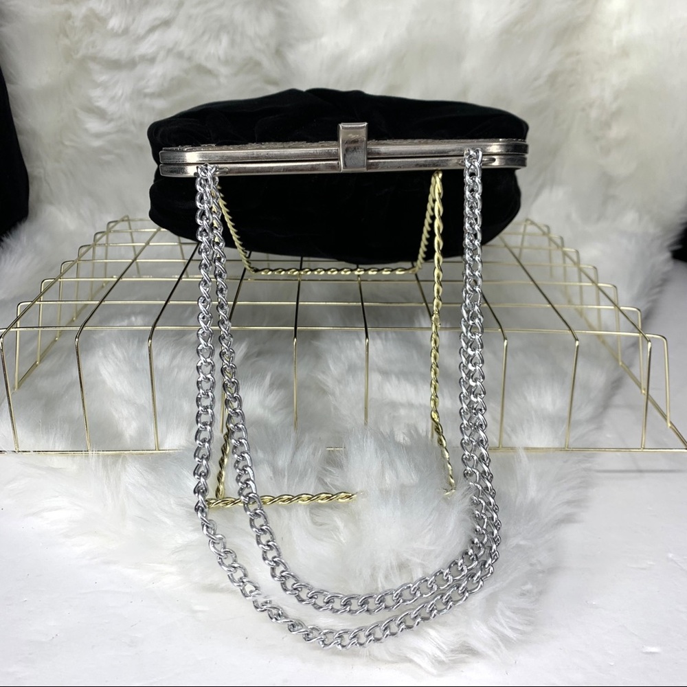 Vintage Black Velvet Evening Bag, Silvertone Metals - Picture 9 of 14